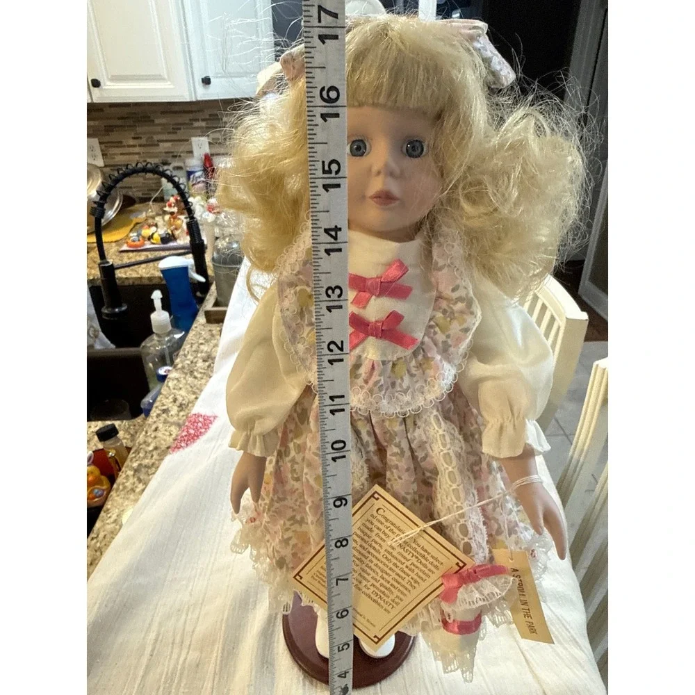Dynasty Doll Collection A Stroll in the Park Porcelain Doll Blonde Blue Eyes 16